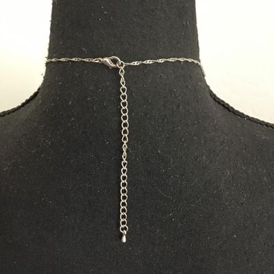 Beautiful purple crystal necklace