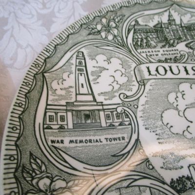 Sale Photo Thumbnail #113: Louisiana is 9-1/2", Wyoming is 10", see pictures