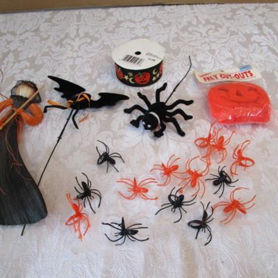Sale Photo Thumbnail #446: 12 spider rings, 1 witch, 12 felt pumpkins, new spool Halloween ribbon, Spider & Bat picks