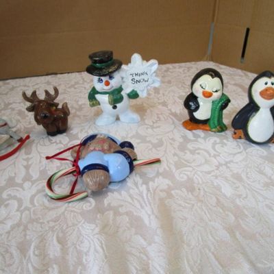 Sale Photo Thumbnail #488: Rocking horse, reindeer, snowman, 2 penguins, bear with candy cane, See pictures