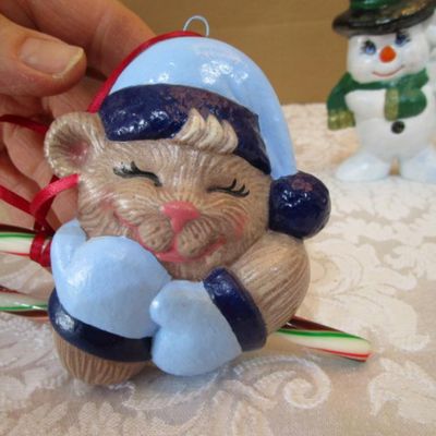 Sale Photo Thumbnail #490: Rocking horse, reindeer, snowman, 2 penguins, bear with candy cane, See pictures