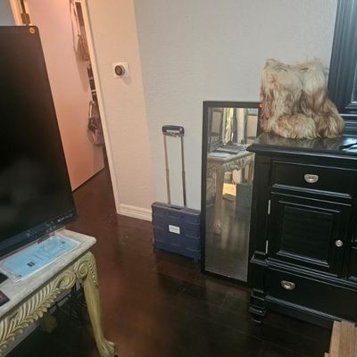 Sale Photo Thumbnail #50