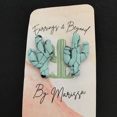 Cute cactus earrings