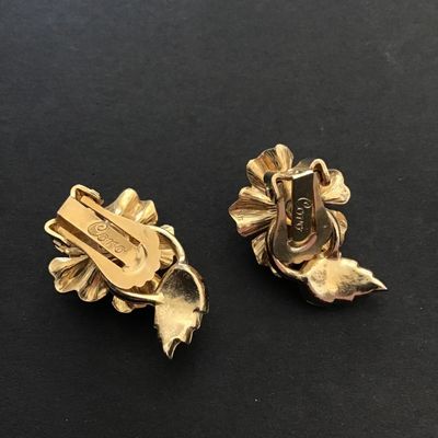 Gold tone Coro flower clip on earrings