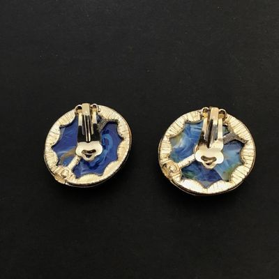 Vintage statement clip on earrings