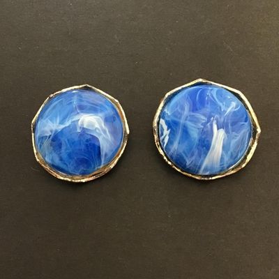Vintage statement clip on earrings