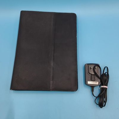 Barnes & Noble NOOK e‑reader with black folio case, AC adapter & quick start guide