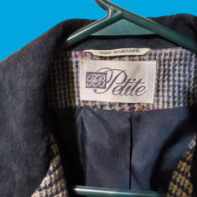 PB Petite Women's Plaid/Houndstooth Tweed-Look Blazer — Made in Ukraine, Velvet Collar medium