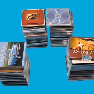 Lot of approx. 70+ Country & Pop Audio CDs — Jim Reeves, George Strait, Kenny Rogers, Alan Jackson, Garth Brooks, Josh Groban, Vince...