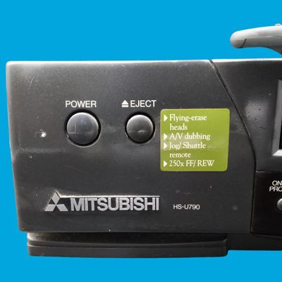 Mitsubishi HS-U790 S-VHS Hi‑Fi VCR (with Remote)