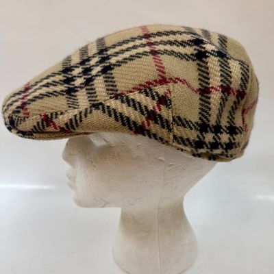 Vintage Burberry of XL Checkered Plaid Burberry's Newsboy Cabbie Cap Hat- Tan Black Red LIKE NEW