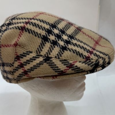 Vintage Burberry of XL Checkered Plaid Burberry's Newsboy Cabbie Cap Hat- Tan Black Red LIKE NEW