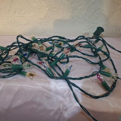 Vintage Multi-Color Flower Reflector Christmas Lights