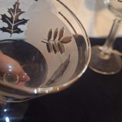 Vintage Libbey Silver Leaf Frosted Stemware Glasses - Set of 2