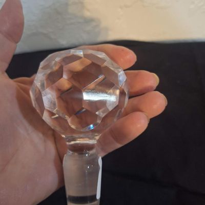 Faceted Crystal Decanter Stopper