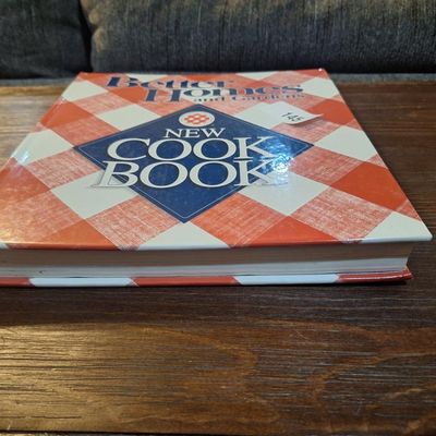 Better Homes and Gardens New Cook Book - Hardcover