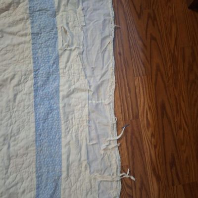 Vintage Sunbonnet Sue Embroidered Quilt- top edge has a lot of damage. see all photos.