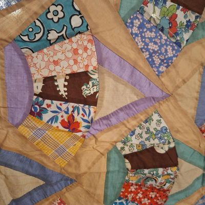 Vintage Hand-Pieced Fan Pattern Quilt Top