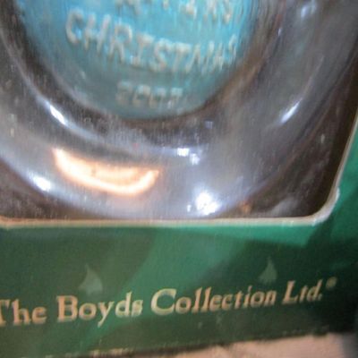 Snowman Collectible, Mickey solar bobblehead, 4 Christmas ornaments