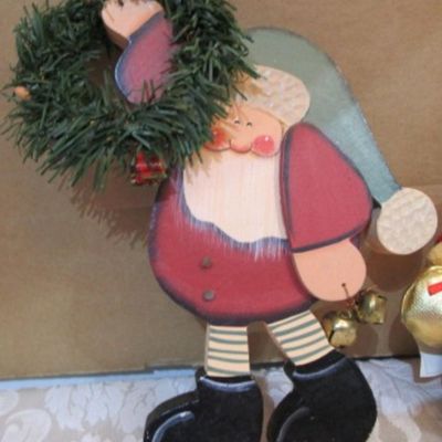 Christmas décor & ornaments