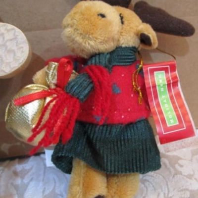Christmas décor & ornaments