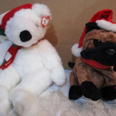 Sale Photo Thumbnail #205: 9" Bulldog plays "Here Comes Santa Claus", Takes 2 AA batteries not included, Polar Bear is 15" tall, see pictures