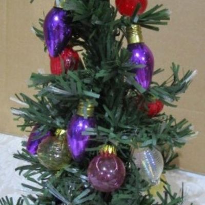 Sale Photo Thumbnail #242: Gnome is 19" and lights up; Small 14"tree does not light up, see pictures