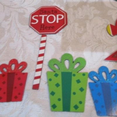 Sale Photo Thumbnail #356: Christmas: New in box 280 foam stickers, pkg. mini pompoms, felt nativity, 2 sets of refrigerator magnets, 2 decorative tins, see pictures
