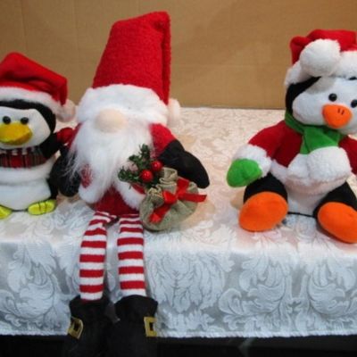 Sale Photo Thumbnail #412: Santa sits on a shelf so the legs can hang down, See pictures