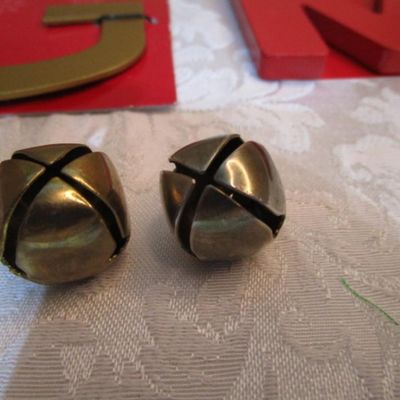 Sale Photo Thumbnail #480: Initials are M, G, & M, see pictures