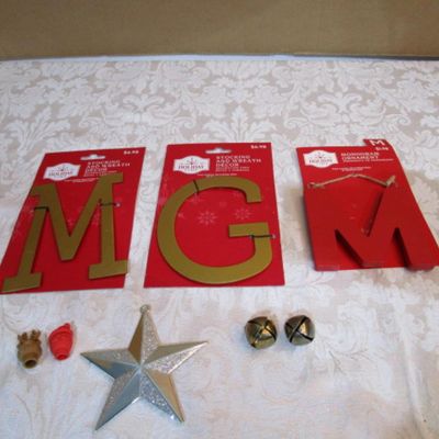 Sale Photo Thumbnail #476: Initials are M, G, & M, see pictures