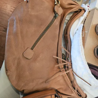 Sale Photo Thumbnail #261