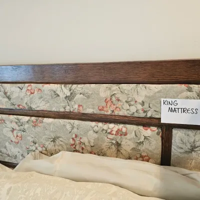 Sale Photo Thumbnail #573