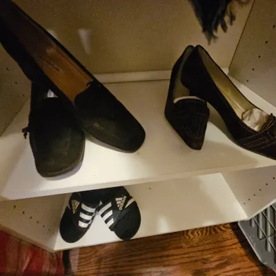 Sale Photo Thumbnail #637