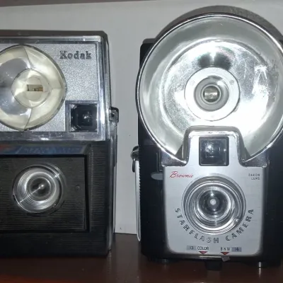 Sale Photo Thumbnail #236: Kodak brownie starflash camera and kodak hawkeye camera