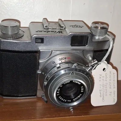 Sale Photo Thumbnail #268: T k c windsor mm rangefinder camera with color sygmar mm f or lens
