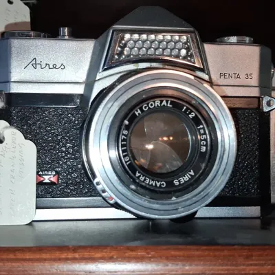Sale Photo Thumbnail #271: Aires penta slr camera