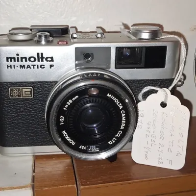 Sale Photo Thumbnail #280: Minolta hi matic f rangefinder camera