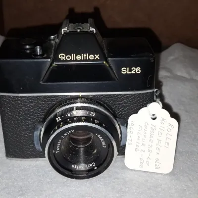 Sale Photo Thumbnail #302: Rolleiflex sl camera