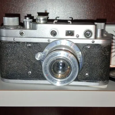 Sale Photo Thumbnail #340: Zorki c rangefinder camera with industar mm f or lens