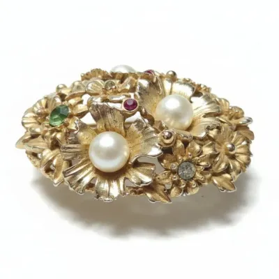 Sale Photo Thumbnail #344: Florenza floral figural pill box