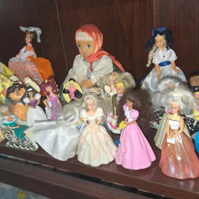 Sale Photo Thumbnail #399: Collection of vintage mcdonald s happy meal barbie toys