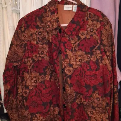 Sale Photo Thumbnail #402: Covington petite red brown floral button down jacket