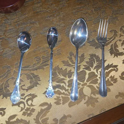 Sale Photo Thumbnail #410: Gero zilmeta stainless steel flatware set