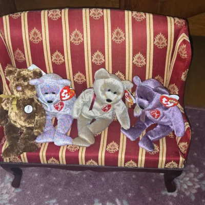 Sale Photo Thumbnail #426: Ty beanie baby signature bears collection series