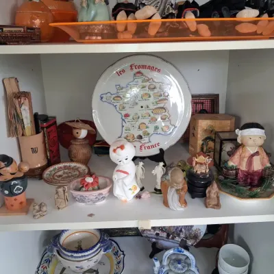 Sale Photo Thumbnail #435: Vintage french cheese map decorative plate