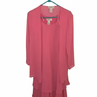 Sale Photo Thumbnail #514: Drapers damons pink chiffon tiered dress and jacket set petite