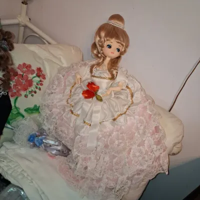Sale Photo Thumbnail #598: Vintage bradley big eyes doll in formal gown