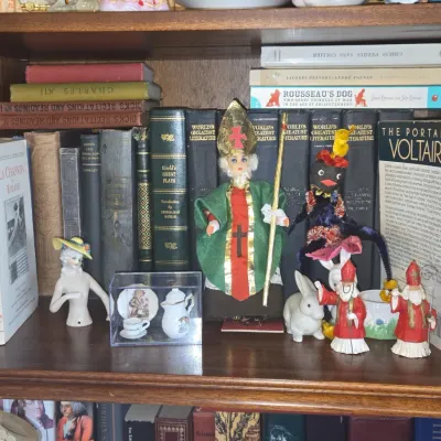 Sale Photo Thumbnail #676: Vintage sinterklaas and zwarte piet figurine set