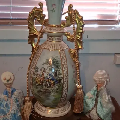 Sale Photo Thumbnail #709: Victorian courting couple urn table lamp with ormolu handles